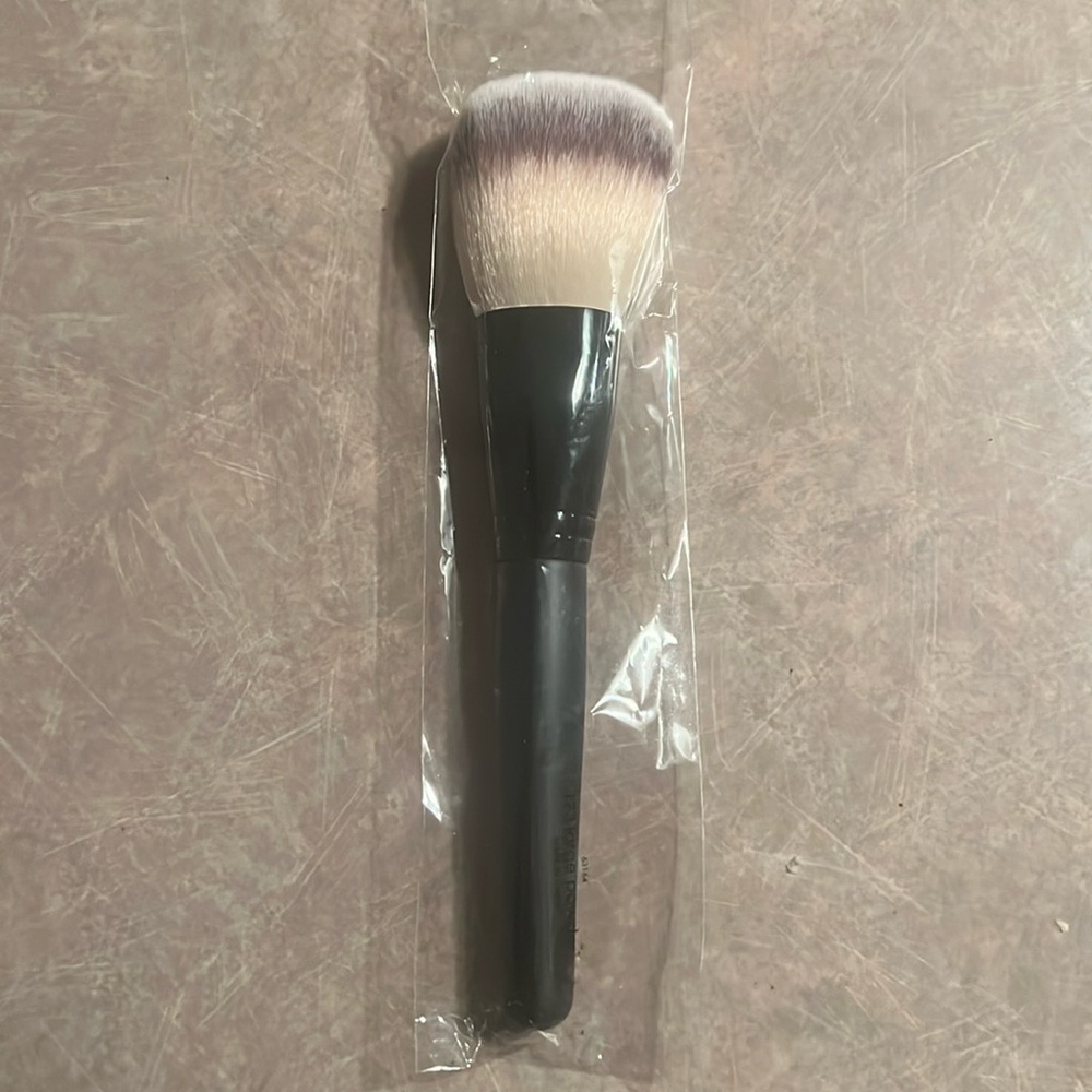 New- large powder brush